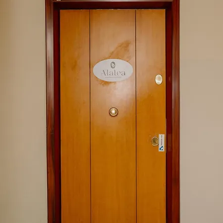 Alatea Porta Nuova 20 招待所 *