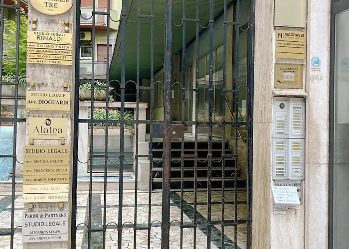 בית הארחה Alatea Porta Nuova 20 3*