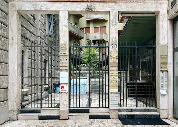 בית הארחה Alatea Porta Nuova 20 ורונה