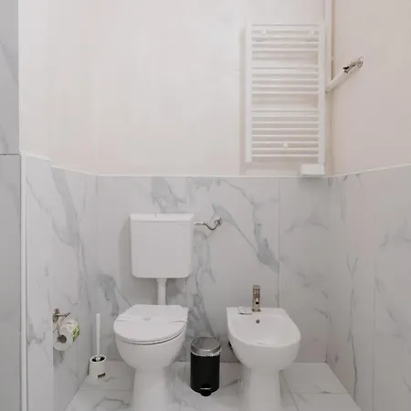 بيت ضيافة Alatea Porta Nuova 20